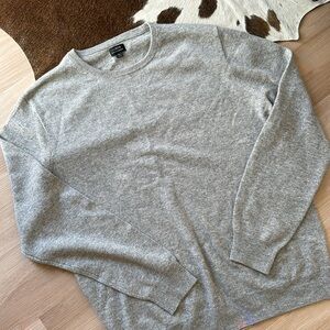 J Crew 100% cashmere pullover sweater